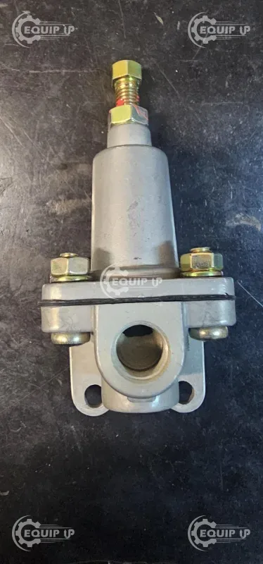 N217380 - Valve, Air Pressure Regulator, Bendix, P/N: N217380 (Pictures are attached)